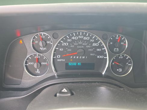 Used 2020 Chevrolet Express 3500 LS RWD image 13