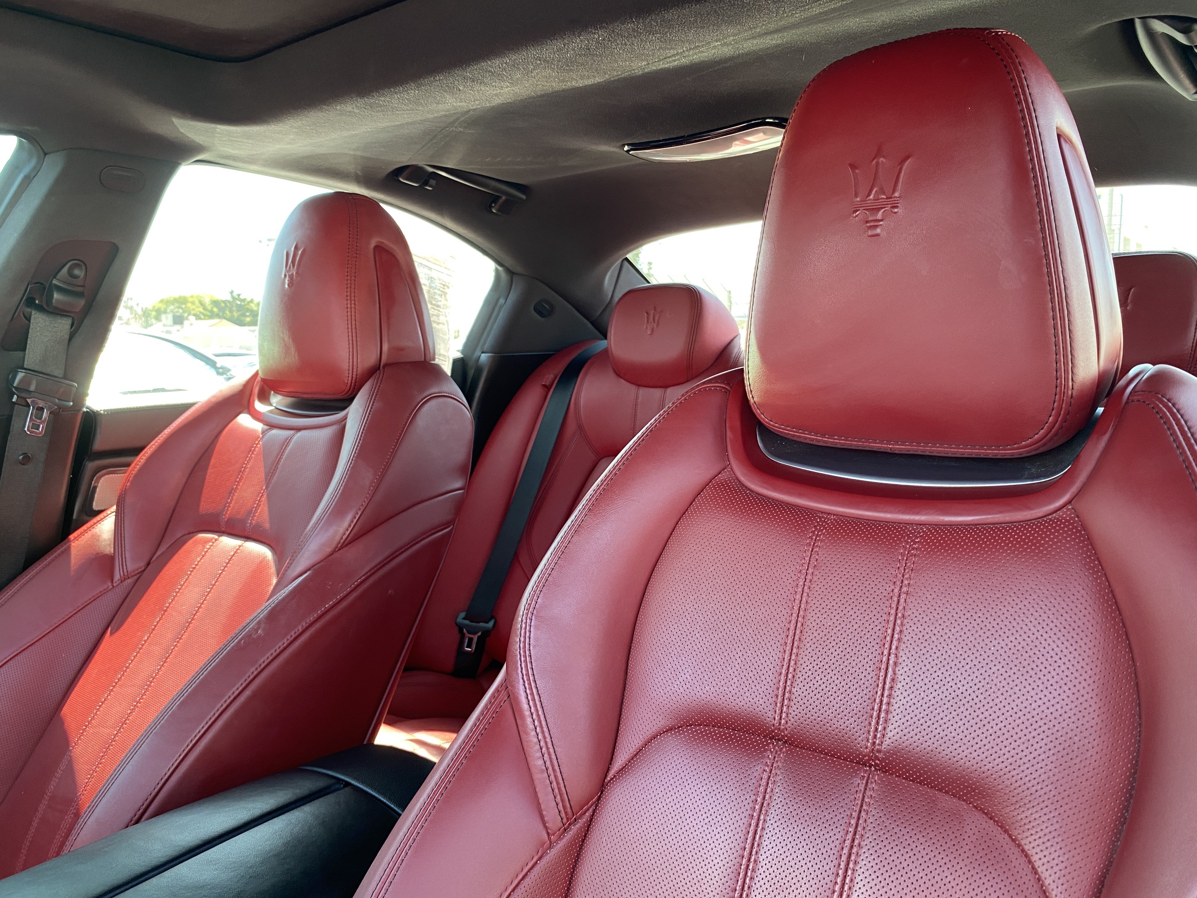 Used 2019 Maserati Ghibli GranSport RWD image 17