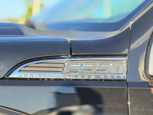 Used 2014 Ford F350 Lariat AWD/4WD image 2