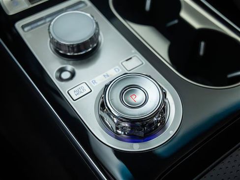 New 2026 Genesis GV70 2.5T AWD/4WD image 25