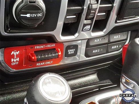 Used 2019 Jeep Wrangler Unlimited Rubicon w/ Dual Top Group image 25