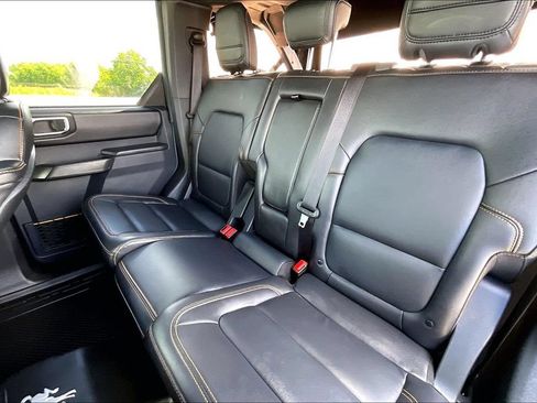 Used 2024 Ford Bronco Badlands AWD/4WD image 19