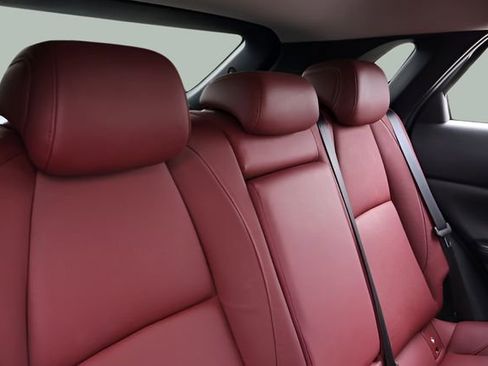 Used 2023 MAZDA CX-30 AWD 2.5 S w/ Preferred Package image 16