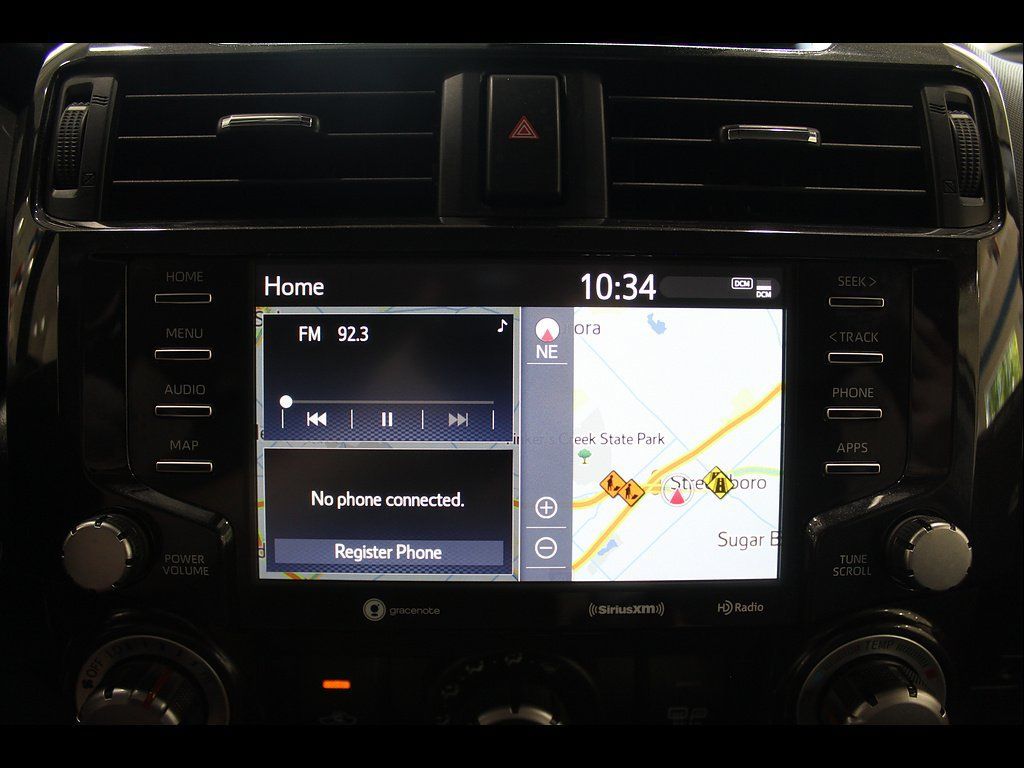 Used 2024 Toyota 4Runner TRD Off-Road Premium AWD/4WD image 29