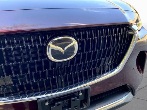 Certified 2024 MAZDA CX-90 Plug-In Hybrid w/ Premium Pkg AWD/4WD image 32