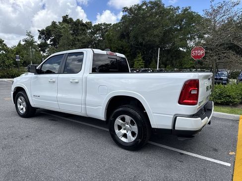 Used 2025 RAM 1500 Big Horn AWD/4WD image 12