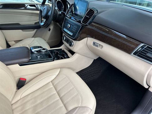 Used 2018 Mercedes-Benz GLE 350 image 17