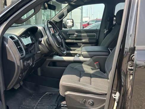 Used 2019 RAM 1500 Big Horn AWD/4WD image 17