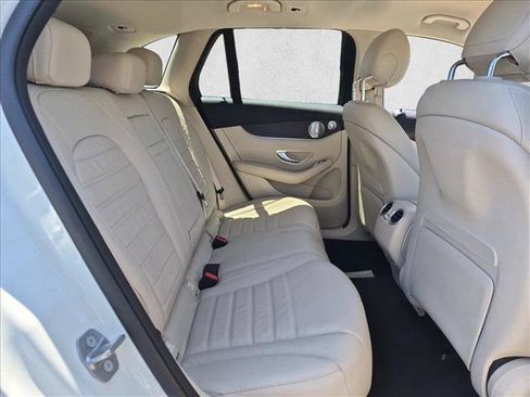 Used 2020 Mercedes-Benz GLC 350e 4MATIC image 20