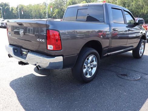 Used 2017 RAM 1500 Big Horn AWD/4WD image 34