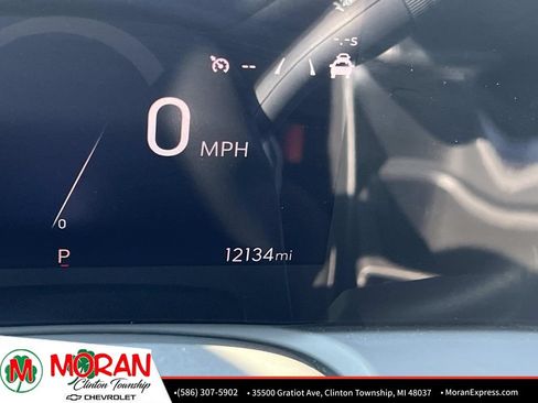 Certified 2024 Buick Encore GX Preferred AWD/4WD image 19