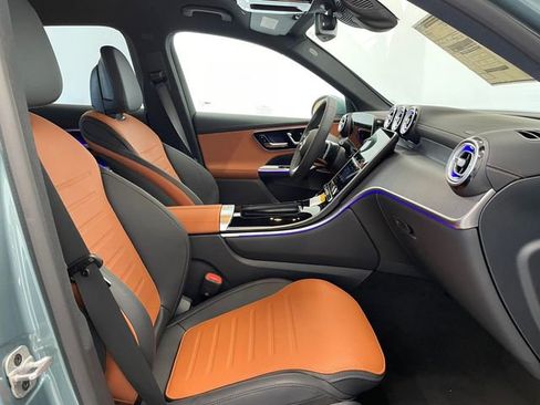 New 2026 Mercedes-Benz GLC 300 image 17