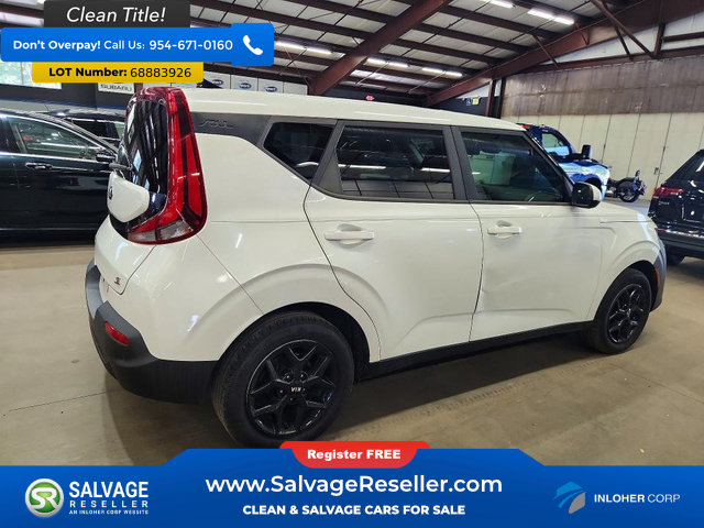 Used 2020 Kia Soul S FWD image 4