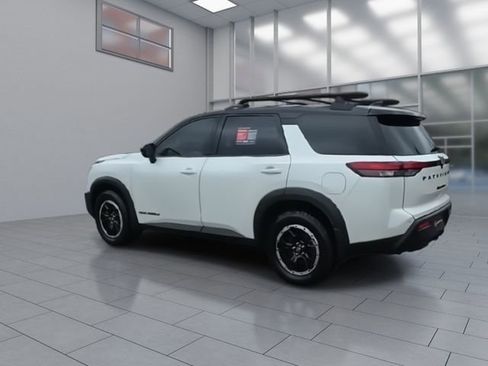 Used 2024 Nissan Pathfinder Rock Creek image 6