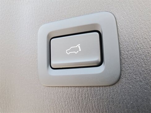 New 2025 MAZDA CX-5 Signature image 9