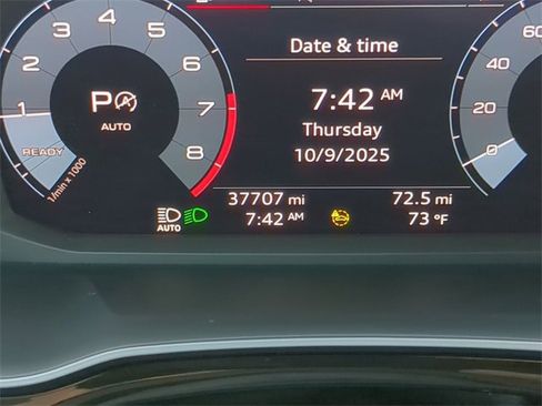 Used 2022 Audi Q3 2.0T Premium Plus image 32