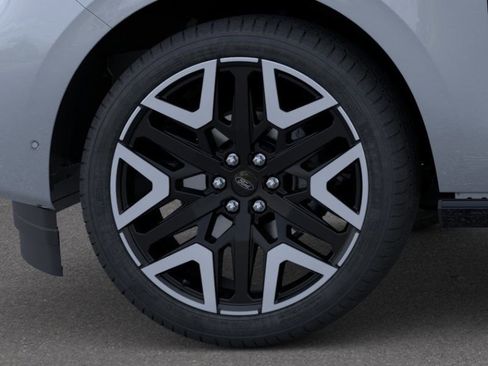 New 2026 Ford Expedition Platinum w/ Platinum Ultimate Package image 20