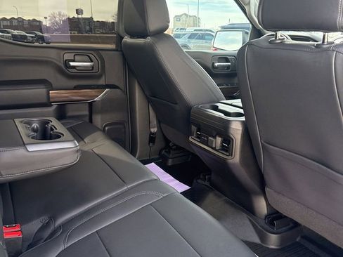 Used 2021 Chevrolet Silverado 1500 LT Trail Boss w/ Convenience Package II image 21