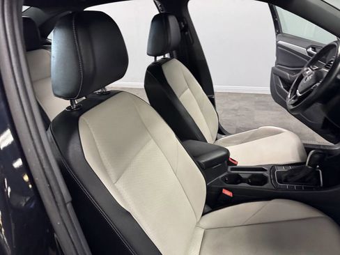 Used 2019 Volkswagen Jetta R-Line w/ R-Line Cold Weather Package image 57