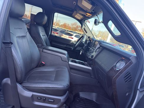Used 2016 Ford F350 Platinum image 13