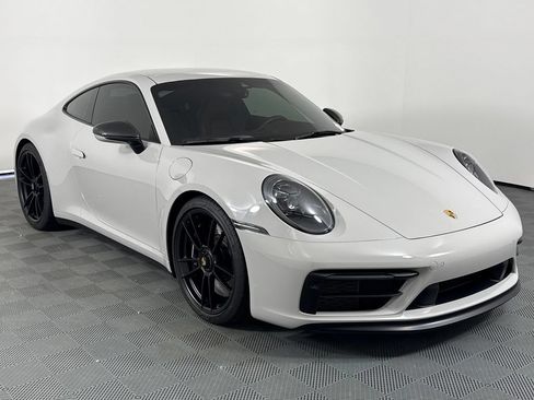 Certified 2024 Porsche 911 Carrera GTS RWD image 9