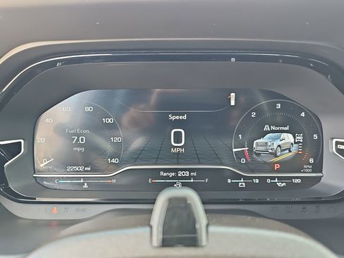 Used 2024 GMC Yukon XL Denali w/ Denali Reserve Package image 13