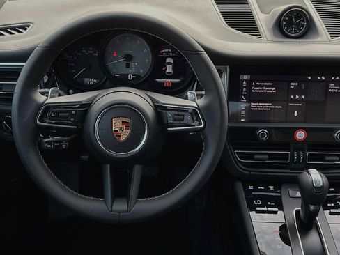 Used 2024 Porsche Macan S image 15