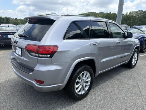 Used 2020 Jeep Grand Cherokee Altitude RWD image 7