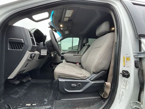 Used 2017 Ford F350 XLT w/ XLT Value Package image 7