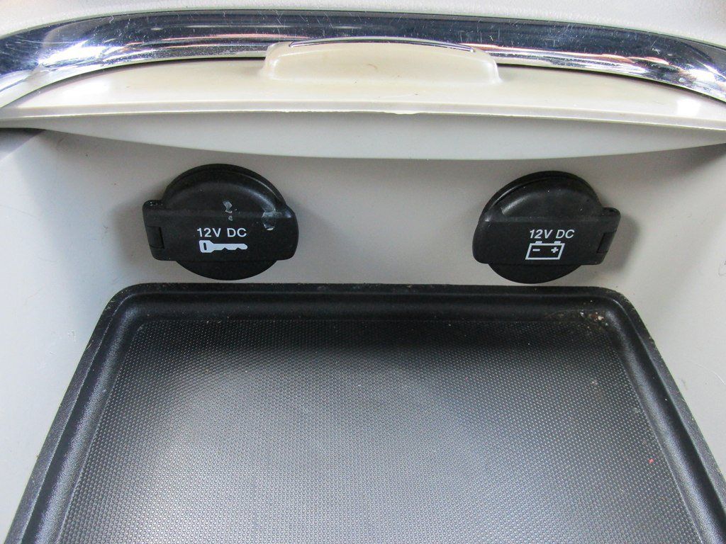 Used 2019 Dodge Grand Caravan SXT FWD image 12