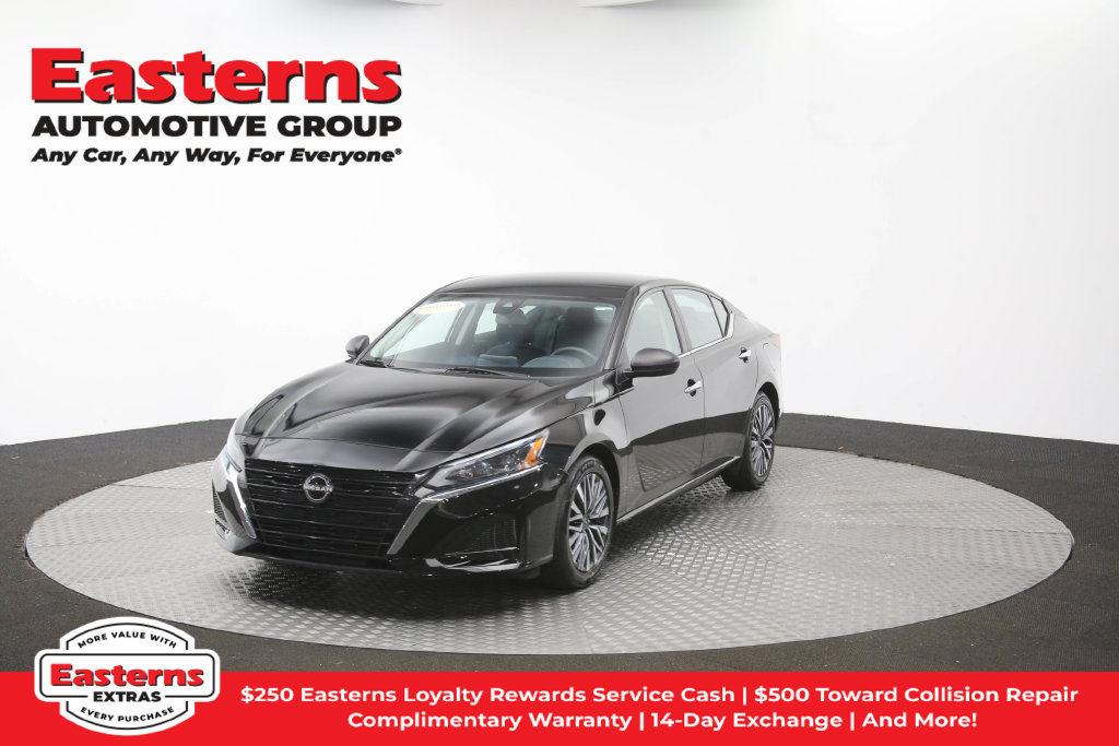 Used 2024 Nissan Altima 2.5 SV FWD image 51