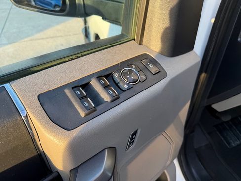 Used 2022 Ford F250 XLT w/ XLT Value Package AWD/4WD image 24