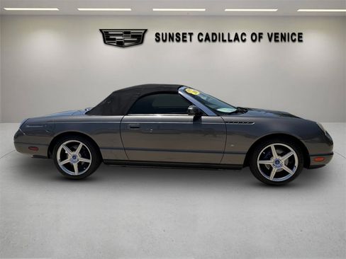 Used 2003 Ford Thunderbird RWD image 5