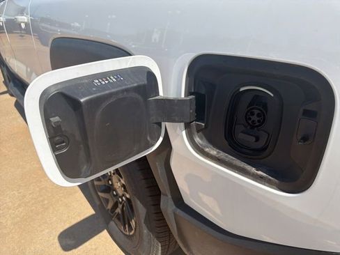 Used 2024 Chevrolet Silverado EV W/T AWD/4WD image 5