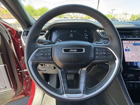 Used 2024 Jeep Grand Cherokee Limited 4xe AWD/4WD image 28