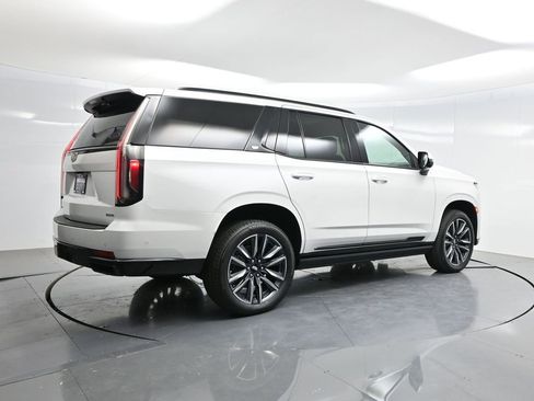 Used 2023 Cadillac Escalade Sport Platinum AWD/4WD image 46