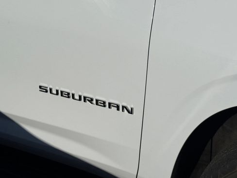 Certified 2023 Chevrolet Suburban LS AWD/4WD image 7