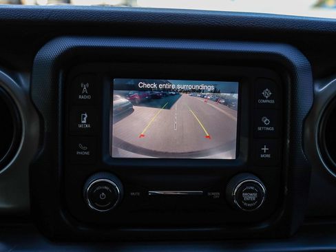 Used 2020 Jeep Wrangler Unlimited Sport S image 25