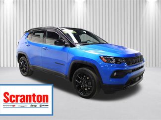 Used 2023 Jeep Compass Altitude w/ Convenience Group video 1