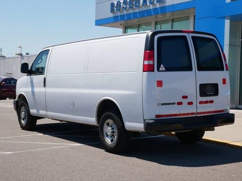 Used 2022 Chevrolet Express 2500 Extended w/ Driver Convenience Package RWD image 3