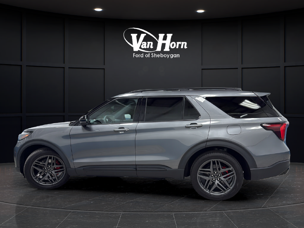 Used 2025 Ford Explorer ST w/ Sun And Sound Package AWD/4WD image 4