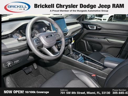 Used 2026 Jeep Compass Latitude AWD/4WD image 14