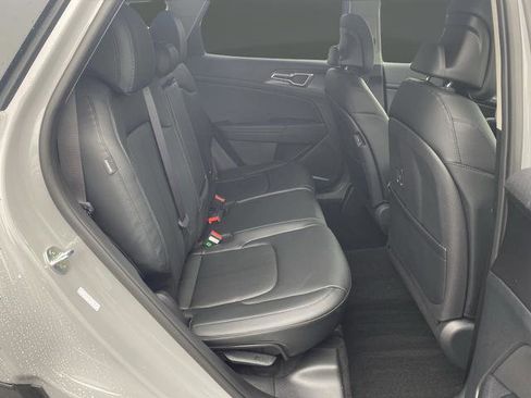 New 2026 Kia Sportage EX w/ EX Panorama Roof Package image 36