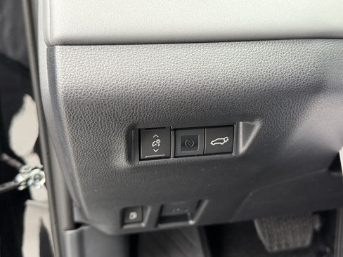New 2026 Toyota RAV4 XSE AWD/4WD image 17
