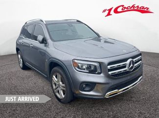Used 2022 Mercedes-Benz GLB 250 4MATIC w/ Premium Package Lite video 1