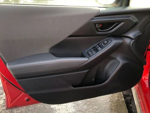 Used 2024 Subaru Crosstrek 2.0i Premium w/ Popular Package #3 image 15