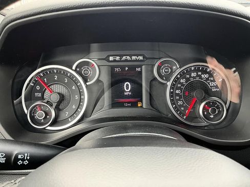 New 2026 RAM 1500 4x4 Crew Cab image 17