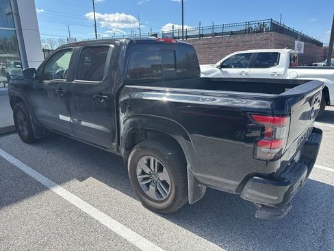 Used 2026 Nissan Frontier SV w/ All-Weather Content Package image 3