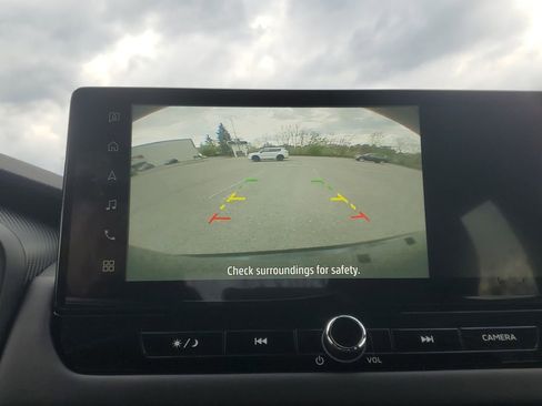 New 2026 Mitsubishi Outlander LE FWD image 18