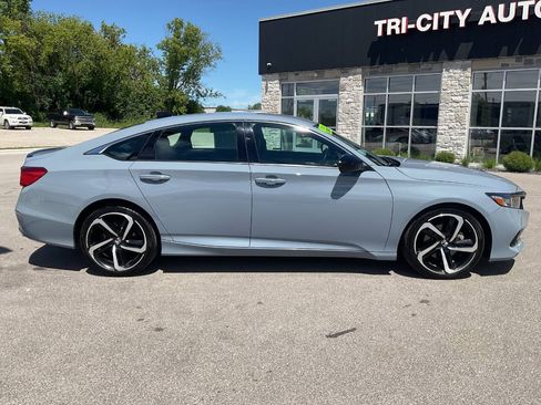 Used 2022 Honda Accord Sport image 9